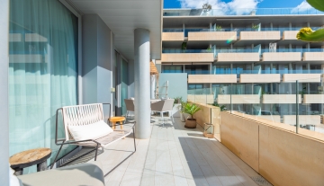 Resa Estates apartment for sale in Ibiza marina botafoch modern terrace 5.jpg
